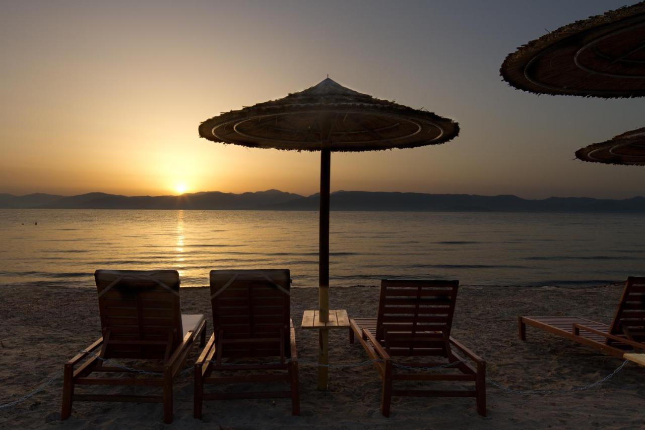 Sun 'N Chill, Boutique Apartments & Beach Villa Melíkia Exterior foto