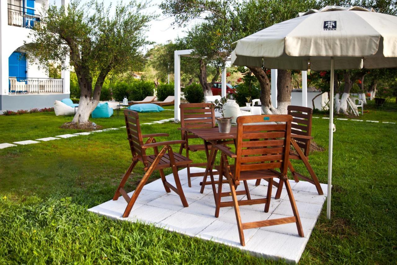Sun 'N Chill, Boutique Apartments & Beach Villa Melíkia Exterior foto