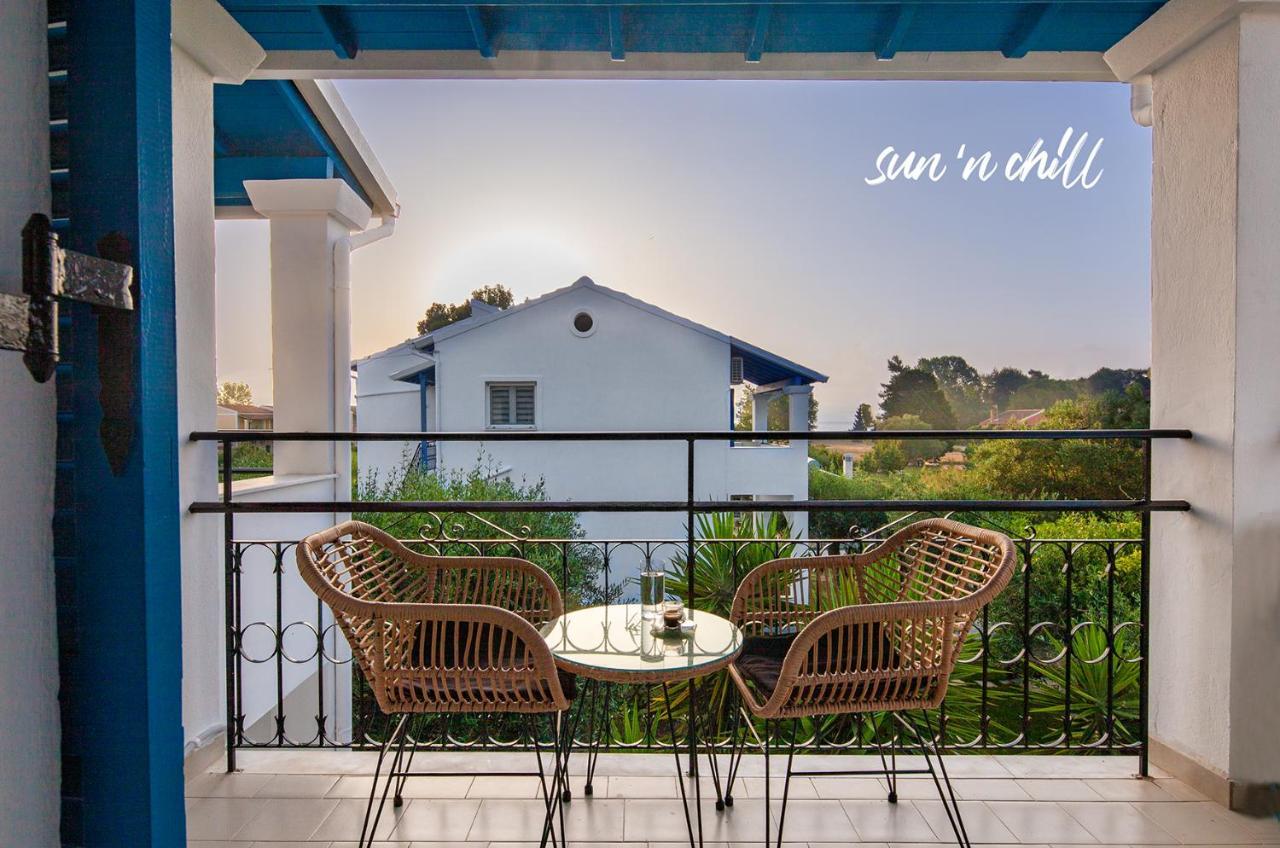 Sun 'N Chill, Boutique Apartments & Beach Villa Melíkia Exterior foto
