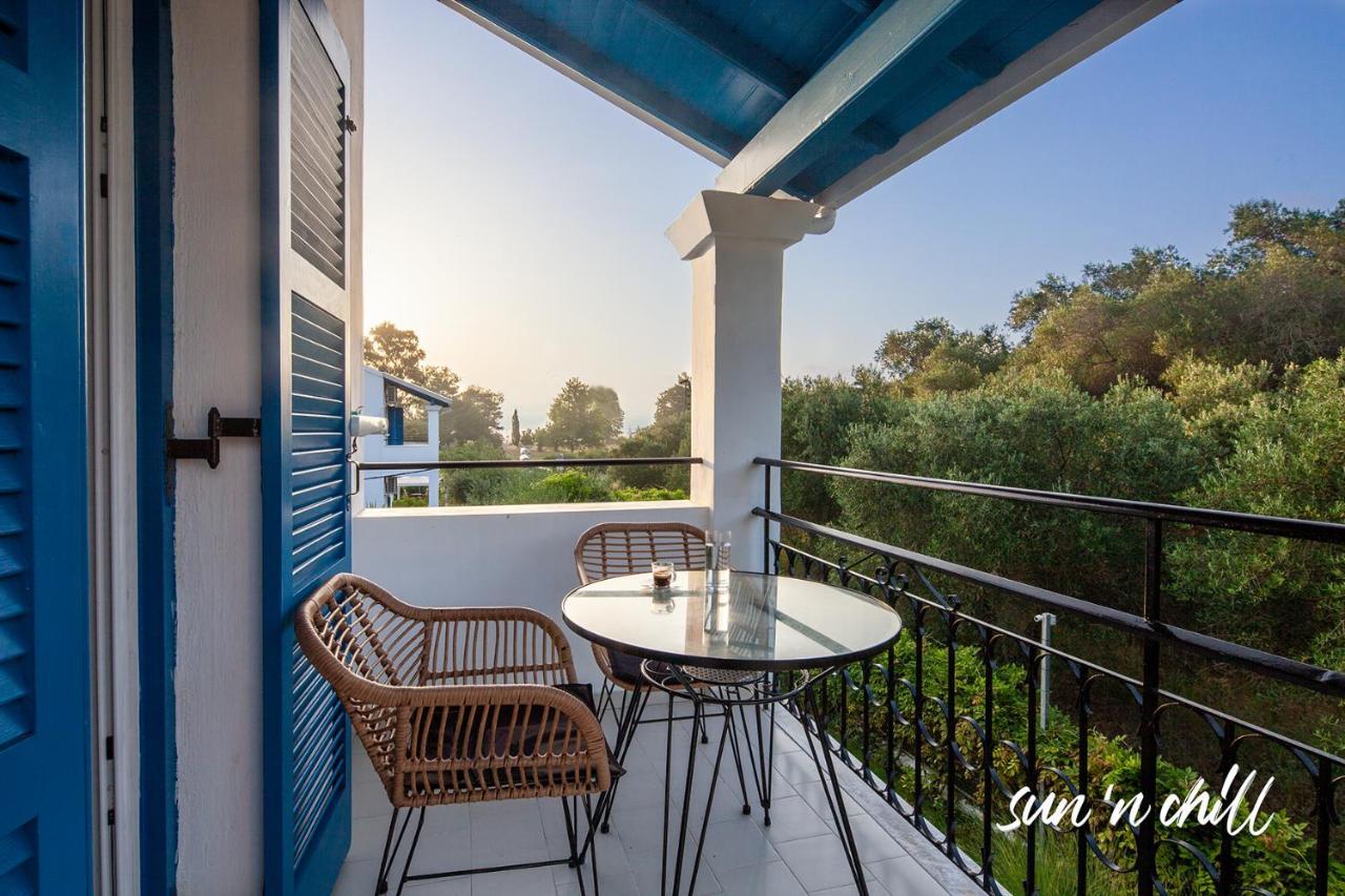 Sun 'N Chill, Boutique Apartments & Beach Villa Melíkia Exterior foto
